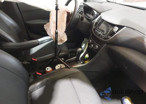 2018 Chevrolet Trax Lt from USA, damaged, VIN 3GNCJLSB8JL150038